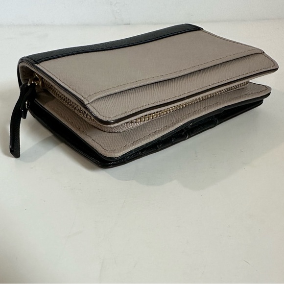👛 Kate Spade Wallet -  🌟 - Picture 5 of 16